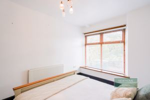 Photo 30- click for photo gallery